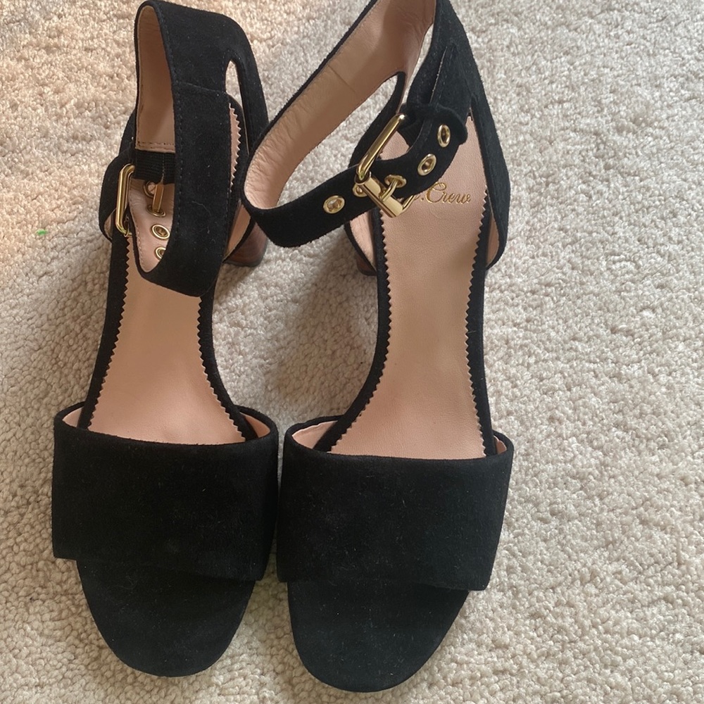 Black sandals